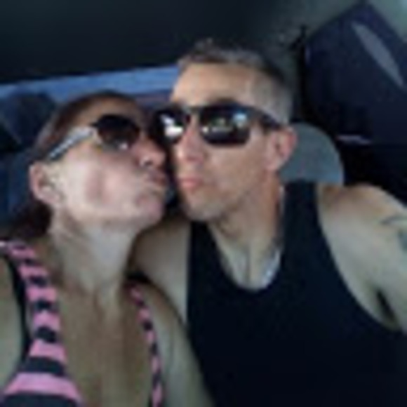 Meet your Posher, Chris - Picture 1 of 1